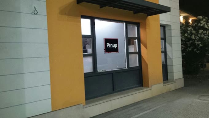 Pinup Parrucchieri Salon